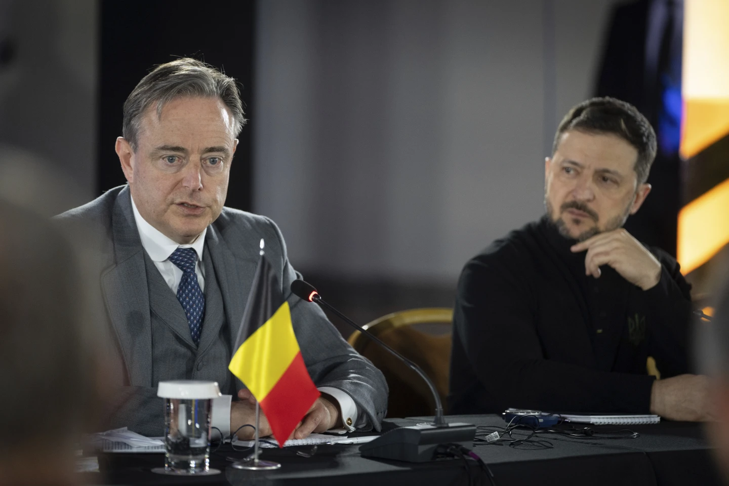 Прем’єр Бельгії закликає ЄС до переговорів із Кремлем: заява Барта Де Вевера викликала гостру дискусію в Європі